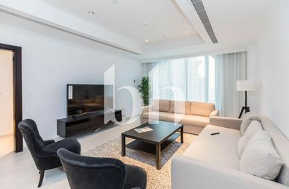 Apartment - 1 Bedroom - 2 Bathrooms for rent in West Porto Drive - Porto Arabia - The Pearl Island - Doha