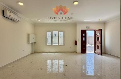 Apartment - 7 - 7+ for rent in Hazm Al Markhiya - Doha