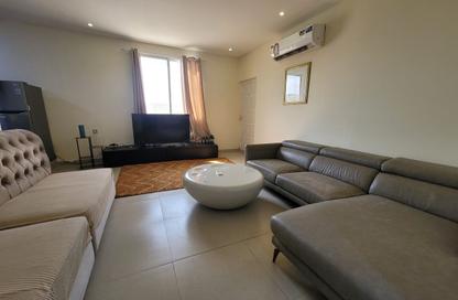 Apartment - 1 - 1 for rent in Onaiza Street - Diplomatic Area - Doha