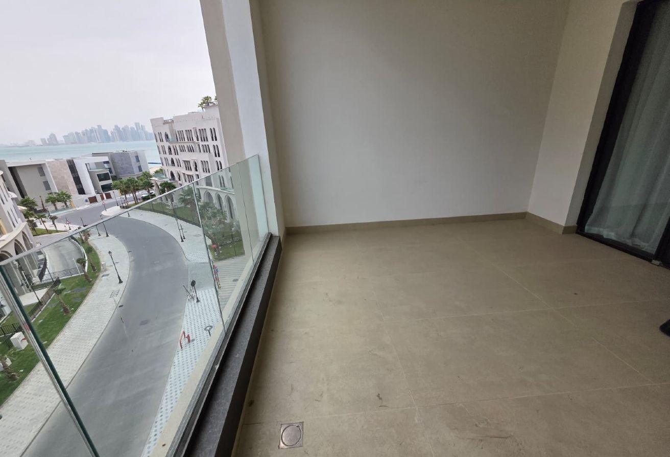 BRAND NEW READY TO MOVE IN STUDIO ON PAYMENT PLAN thumbnail 11