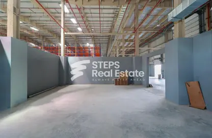 مخزن - استوديو - 1 حمام للايجار في شارع الصناعية الشرقي - بركة العوامر - الوكرة