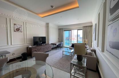 Apartment - 1 Bedroom - 2 Bathrooms for rent in The St. Regis Marsa Arabia Island - Marsa Arabia - The Pearl Island - Doha