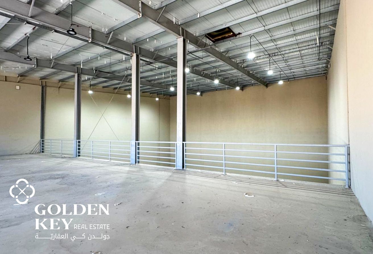 Warehouse | 6 Store + Labor Camp | Logistics Area