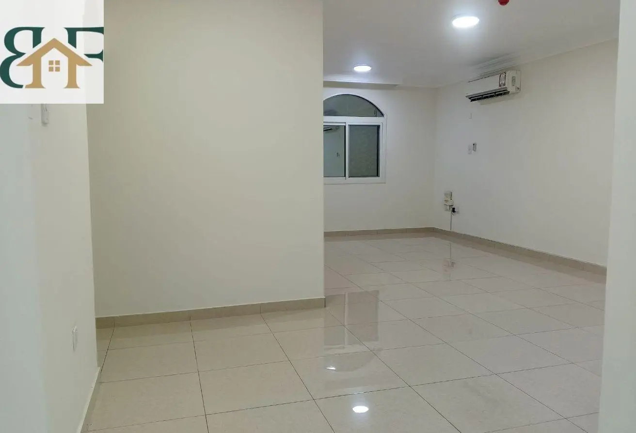 63198156 - Property Main Image