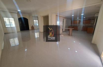 Compound - 4 Bedrooms - 3 Bathrooms for rent in Ain Khaled Villas - Ain Khaled - Doha