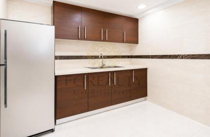 Apartment - 1 Bedroom - 2 Bathrooms for rent in West Porto Drive - Porto Arabia - The Pearl Island - Doha Apartment - 1 Bedroom - 2 Bathrooms for rent in West Porto Drive - Porto Arabia - The Pearl Island - Doha
