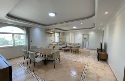 شقة - 2 غرف نوم - 3 حمامات للايجار في شارع الزبير بكار - السد - الدوحة