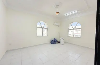 شقة - غرفة نوم - 1 حمام للايجار في سلاطة الجديدة - سلاطة - الدوحة