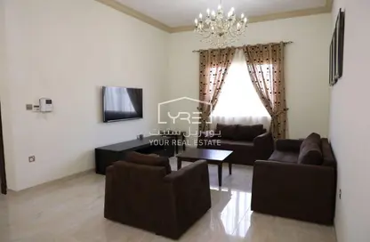 Apartment - 3 Bedrooms - 3 Bathrooms for rent in Fereej Bin Mahmoud North - Fereej Bin Mahmoud - Doha