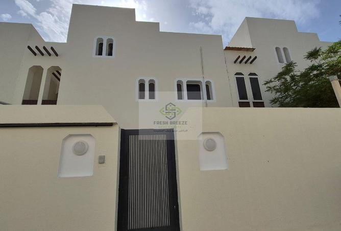 54248100 - Property Main Image