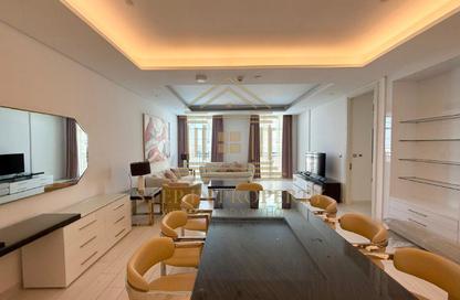 Apartment - 3 Bedrooms - 5 Bathrooms for rent in Floresta Gardens - Floresta Gardens - The Pearl Island - Doha