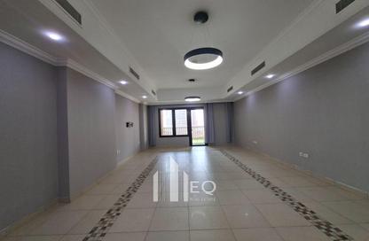 Apartment - 1 - 2 for rent in East Porto Drive - Porto Arabia - The Pearl Island - Doha Apartment - 1 - 2 for rent in East Porto Drive - Porto Arabia - The Pearl Island - Doha