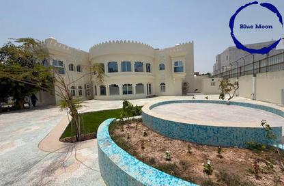 Villa - 5 - 7 for rent in Omar Al Mukhtar Street - Diplomatic Area - Doha Villa - 5 - 7 for rent in Omar Al Mukhtar Street - Diplomatic Area - Doha