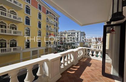 Apartment - 2 Bedrooms - 3 Bathrooms for rent in Carnaval - Qanat Quartier - The Pearl Island - Doha