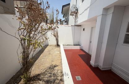 Villa - 3 Bedrooms - 3 Bathrooms for rent in Anas Street - Fereej Bin Mahmoud North - Fereej Bin Mahmoud - Doha