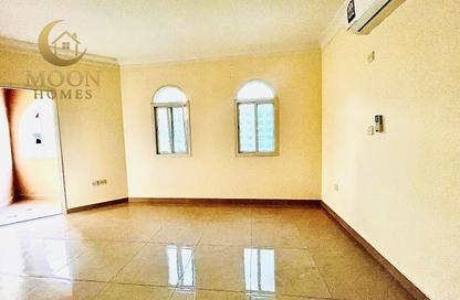 Apartment - 2 Bedrooms - 2 Bathrooms for rent in Al Mansoura - Al Mansoura - Doha Apartment - 2 Bedrooms - 2 Bathrooms for rent in Al Mansoura - Al Mansoura - Doha