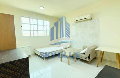 Apartment - Studio - 1 Bathroom for rent in Souk Al gharaffa - Al Gharrafa - Doha Apartment - Studio - 1 Bathroom for rent in Souk Al gharaffa - Al Gharrafa - Doha