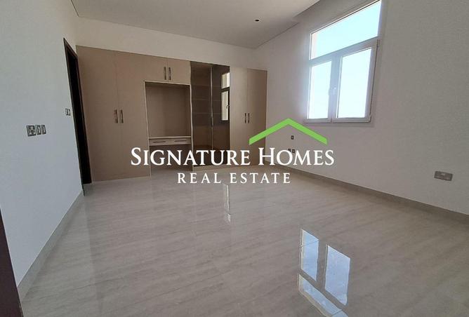 54591503 - Property Image 3