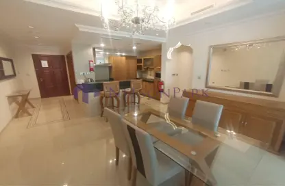 Apartment - 2 Bedrooms - 3 Bathrooms for rent in Floresta Gardens - Floresta Gardens - The Pearl Island - Doha