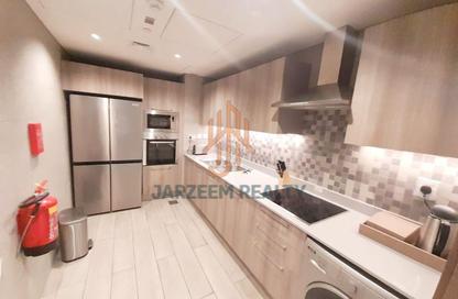 Apartment - 2 Bedrooms - 2 Bathrooms for rent in Ramada Commercial Building - Al Rawabi Street - Al Muntazah - Doha