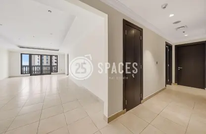 Apartment - 2 Bedrooms - 3 Bathrooms for rent in East Porto Drive - Porto Arabia - The Pearl Island - Doha
