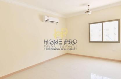 Apartment - 2 Bedrooms - 2 Bathrooms for rent in Al Mansoura - Doha