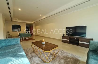Apartment - 1 Bedroom - 2 Bathrooms for sale in Tower 14 - Porto Arabia - The Pearl Island - Doha Apartment - 1 Bedroom - 2 Bathrooms for sale in Tower 14 - Porto Arabia - The Pearl Island - Doha
