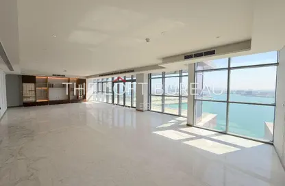 Apartment - 4 Bedrooms - 6 Bathrooms for sale in Seef Lusail Tower 1 - Seef Lusail - Lusail City - Lusail