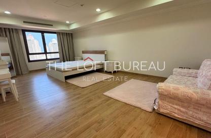 Apartment - 1 Bedroom - 1 Bathroom for rent in East Porto Drive - Porto Arabia - The Pearl Island - Doha