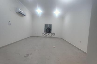 Apartment - 3 Bedrooms - 2 Bathrooms for rent in Tadmur Street - Old Airport Road - Doha Apartment - 3 Bedrooms - 2 Bathrooms for rent in Tadmur Street - Old Airport Road - Doha