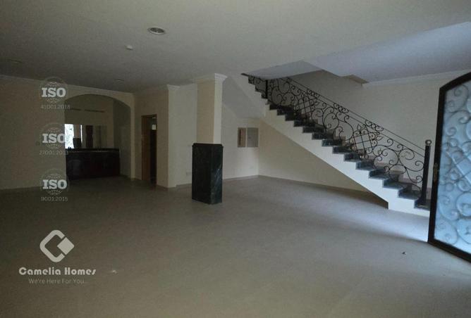 57782868 - Property Image 2