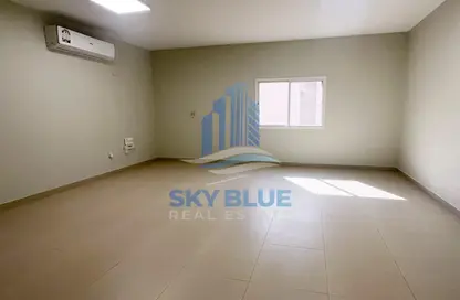 Apartment - 1 Bedroom - 1 Bathroom for rent in Old Al Ghanim - Al Ghanim - Doha