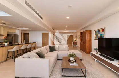 Duplex - 3 Bedrooms - 5 Bathrooms for rent in Viva West - Viva Bahriyah - The Pearl Island - Doha Duplex - 3 Bedrooms - 5 Bathrooms for rent in Viva West - Viva Bahriyah - The Pearl Island - Doha