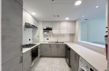 Apartment - 2 Bedrooms - 3 Bathrooms for rent in Lusail Marina Heights - Marina District - Lusail