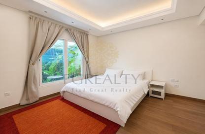 Compound - 6 Bedrooms - 7+ Bathrooms for rent in Floresta Gardens - Floresta Gardens - The Pearl Island - Doha