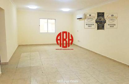 مجمع سكني - 4 غرف نوم - 4 حمامات للايجار في منطقة مويثر - الريان - الدوحة