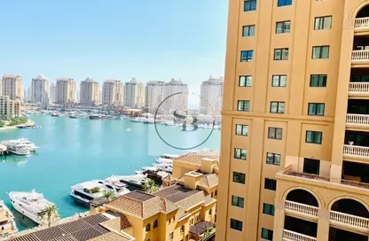 Apartment - 2 Bedrooms - 3 Bathrooms for rent in West Porto Drive - Porto Arabia - The Pearl Island - Doha