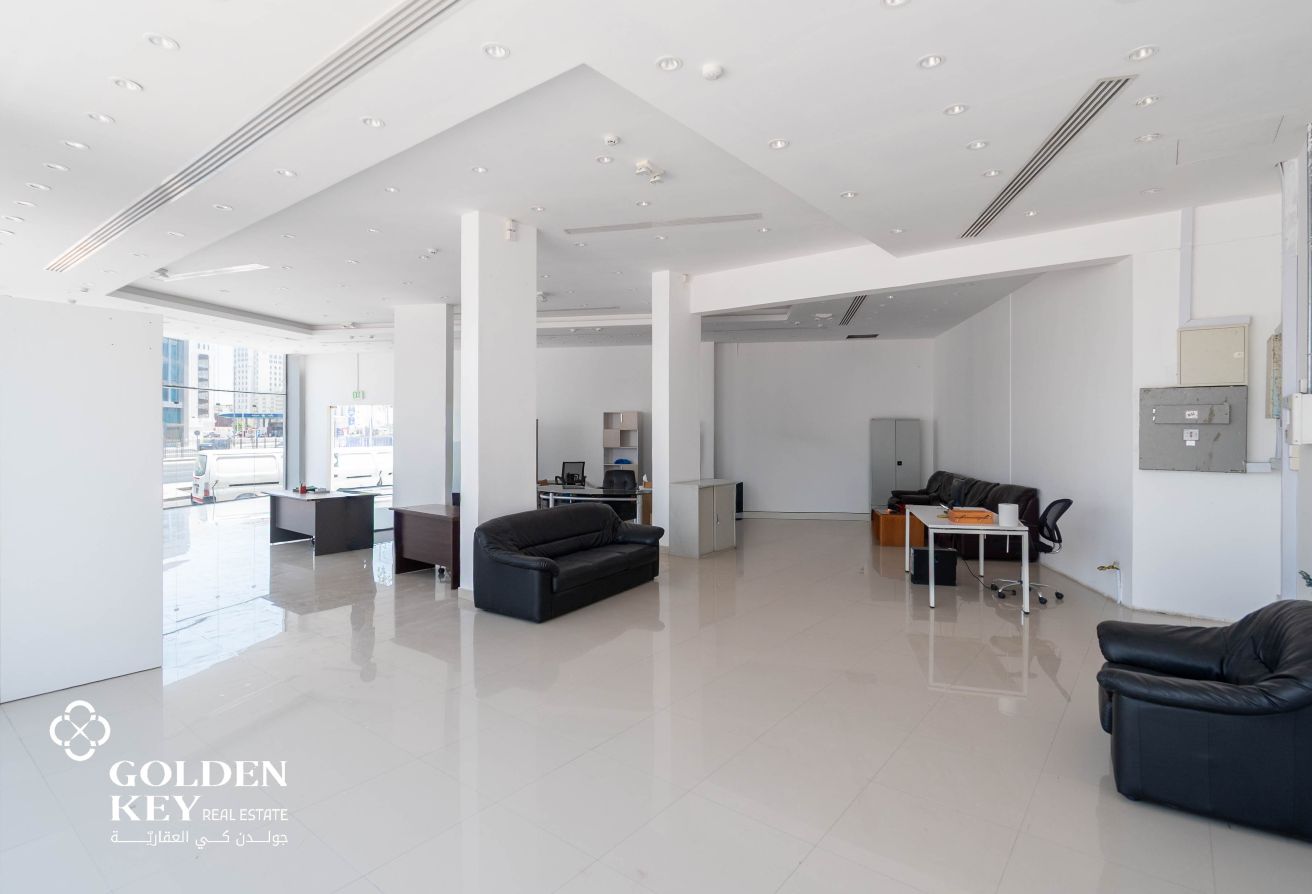 Available Corner Shop for Rent in Old Ghanim