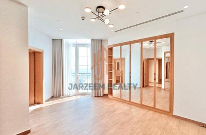 Apartment - 2 Bedrooms - 3 Bathrooms for rent in Floresta Gardens - Floresta Gardens - The Pearl Island - Doha