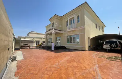 Villa - 6 Bedrooms - 6 Bathrooms for sale in Al Nuaija Street - Al Nuaija - Doha