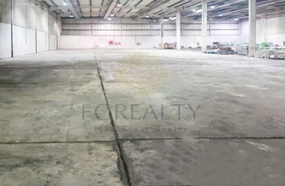 Warehouse - Studio - 2 Bathrooms for rent in Industrial Area 5 - Industrial Area - Industrial Area - Doha