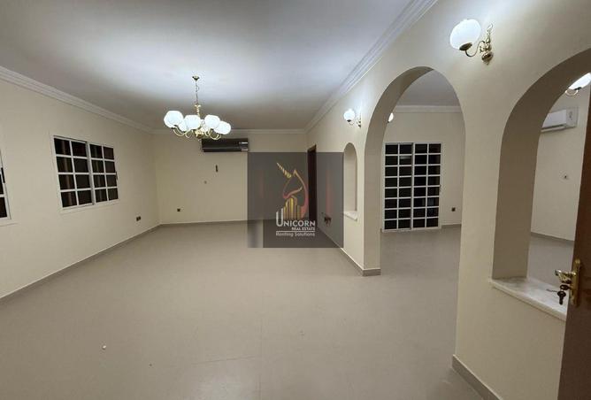 55731105 - Property Main Image