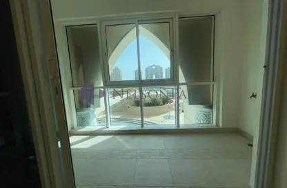 شقة - 2 غرف نوم - 3 حمامات للايجار في فيفا بحرية شرق - فيفا بحرية - جزيرة اللؤلؤة - الدوحة