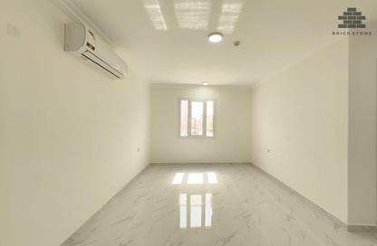 Apartment - 2 Bedrooms - 2 Bathrooms for rent in Old Airport Road - Old Airport Road - Doha