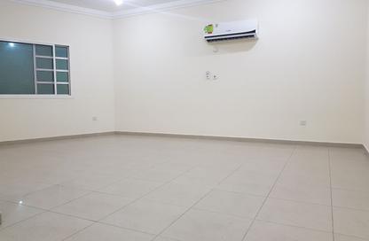 Apartment - 2 - 2 for rent in Bin Omran 35 - Fereej Bin Omran - Doha Apartment - 2 - 2 for rent in Bin Omran 35 - Fereej Bin Omran - Doha
