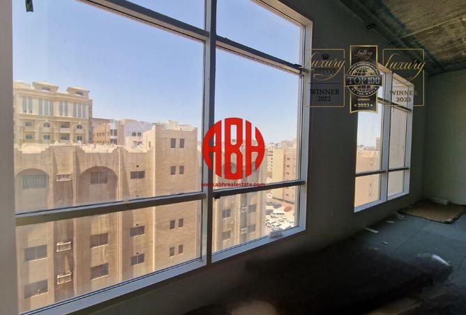 58203109 - Property Main Image