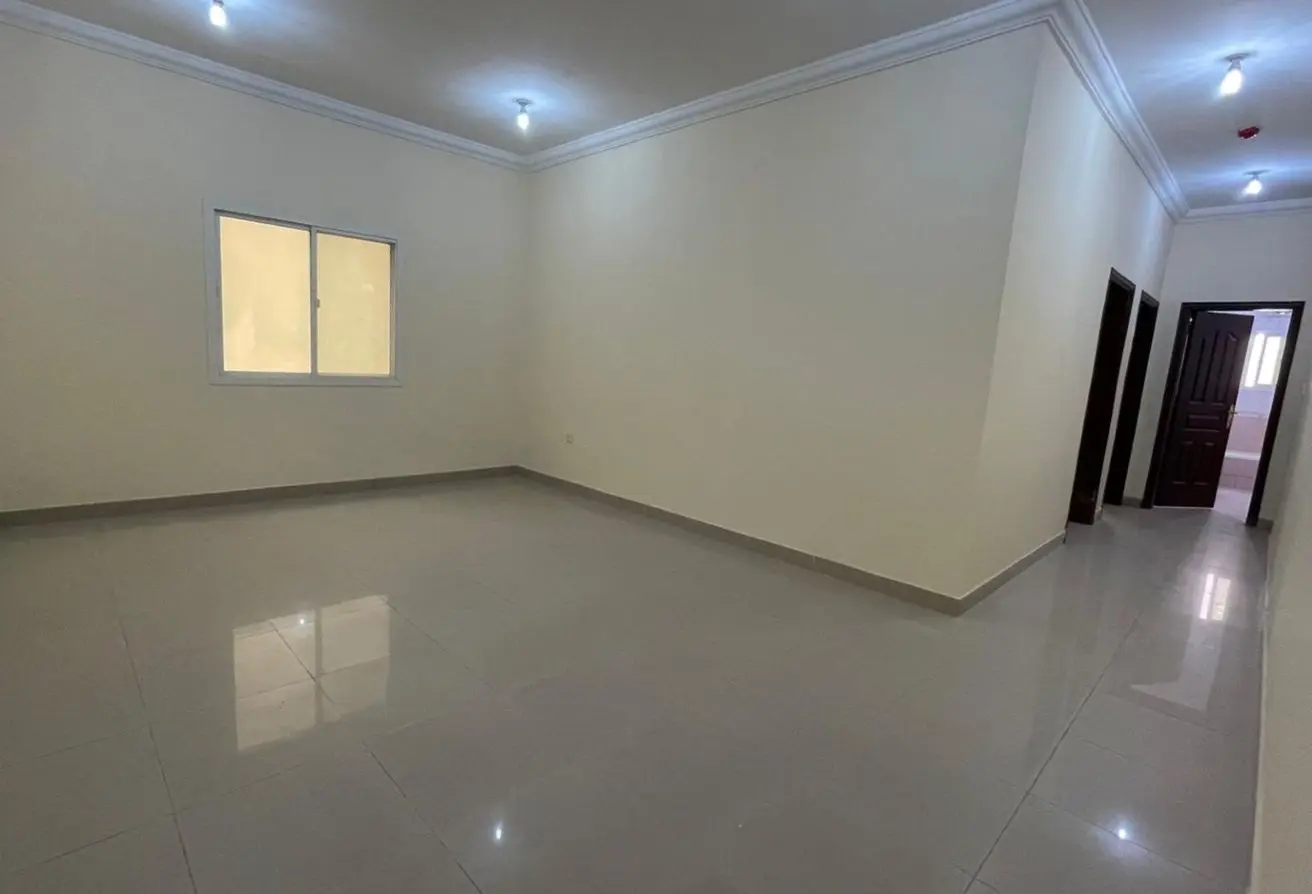 63077979 - Property Main Image