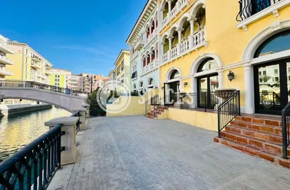 Townhouse - 3 Bedrooms - 4 Bathrooms for rent in Murano - Qanat Quartier - The Pearl Island - Doha