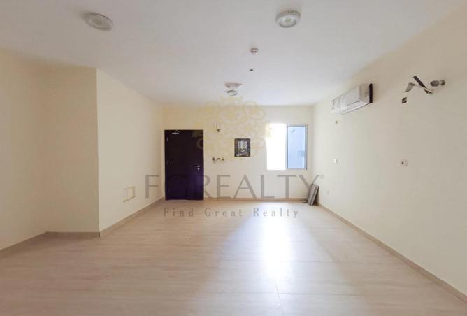 55076608 - Property Image 2