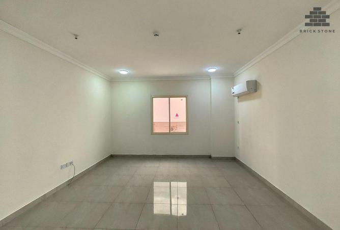 53333865 - Property Main Image